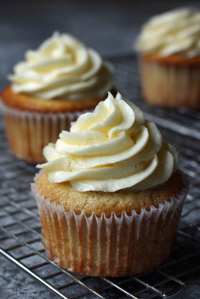 Gordon Ramsay Vanilla Cupcakes Recipe