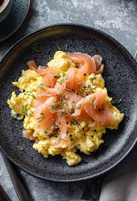 Gordon Ramsay Scrambled Eggs With Salmon