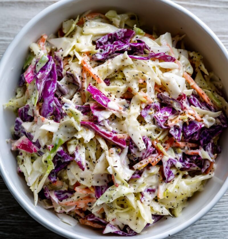 Gordon Ramsay’s Crunchy Coleslaw Recipe (Creamy & Tangy)