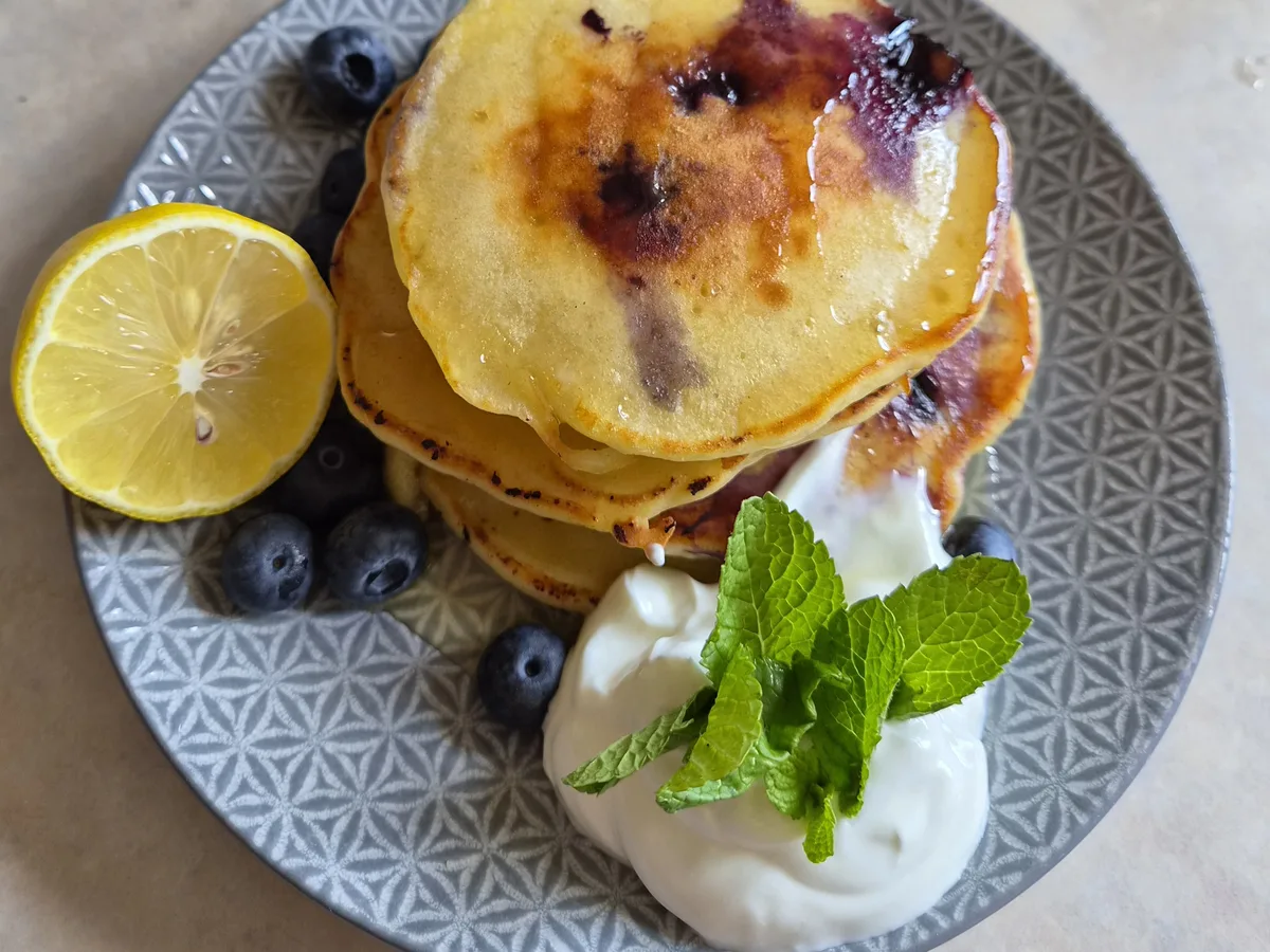 Gordon Ramsay blueberry ricotta pancakes overhead view, cooked and photographed by reader Alex Sunins